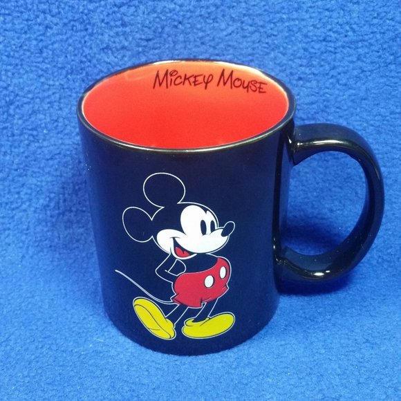 Disney Mickey Mouse Mug Black and Red Coffee Mug Iconic Mickey Pre-owned No Box - Picture 4 of 10